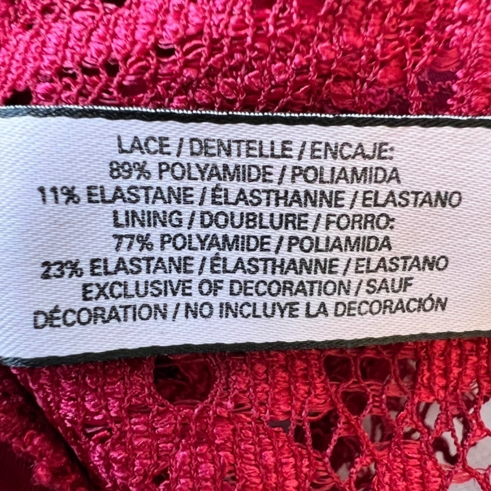 Victoria’s Secret Lace Bralette - Picture 8 of 8